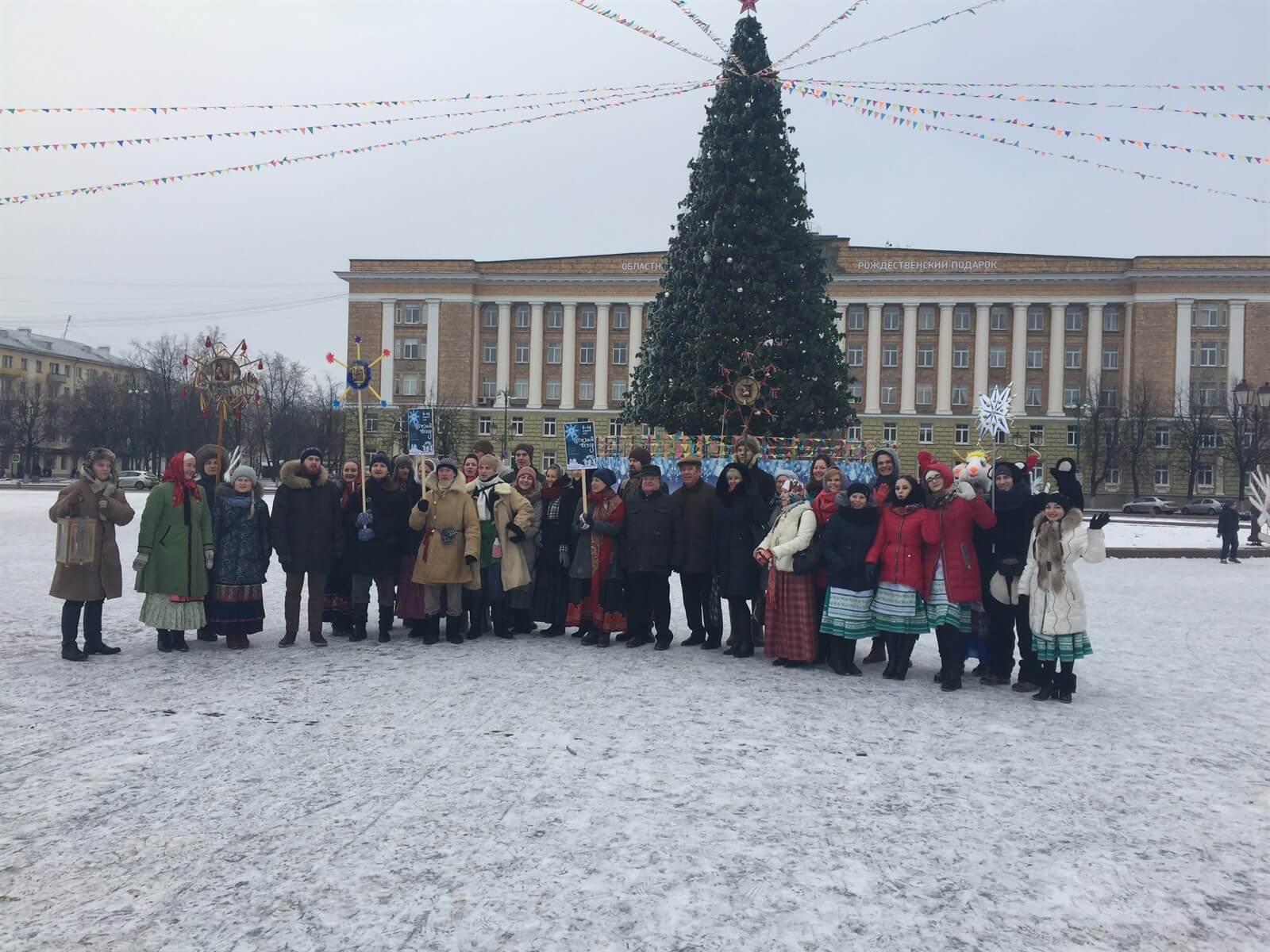 на глав 1600x1200