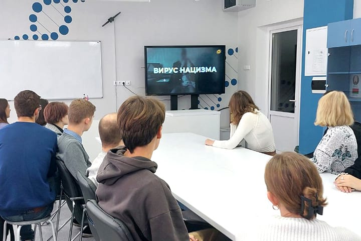 Аватарка вирус для стендов. Спт. Вирус нацизма онт ютуб. Вирус нацизма онт ютуб. Вирус нацизма онт ютуб.
